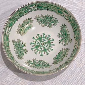 Vintage Japanese porcelain bowl hand painted
Andrea by Sadek #6289.